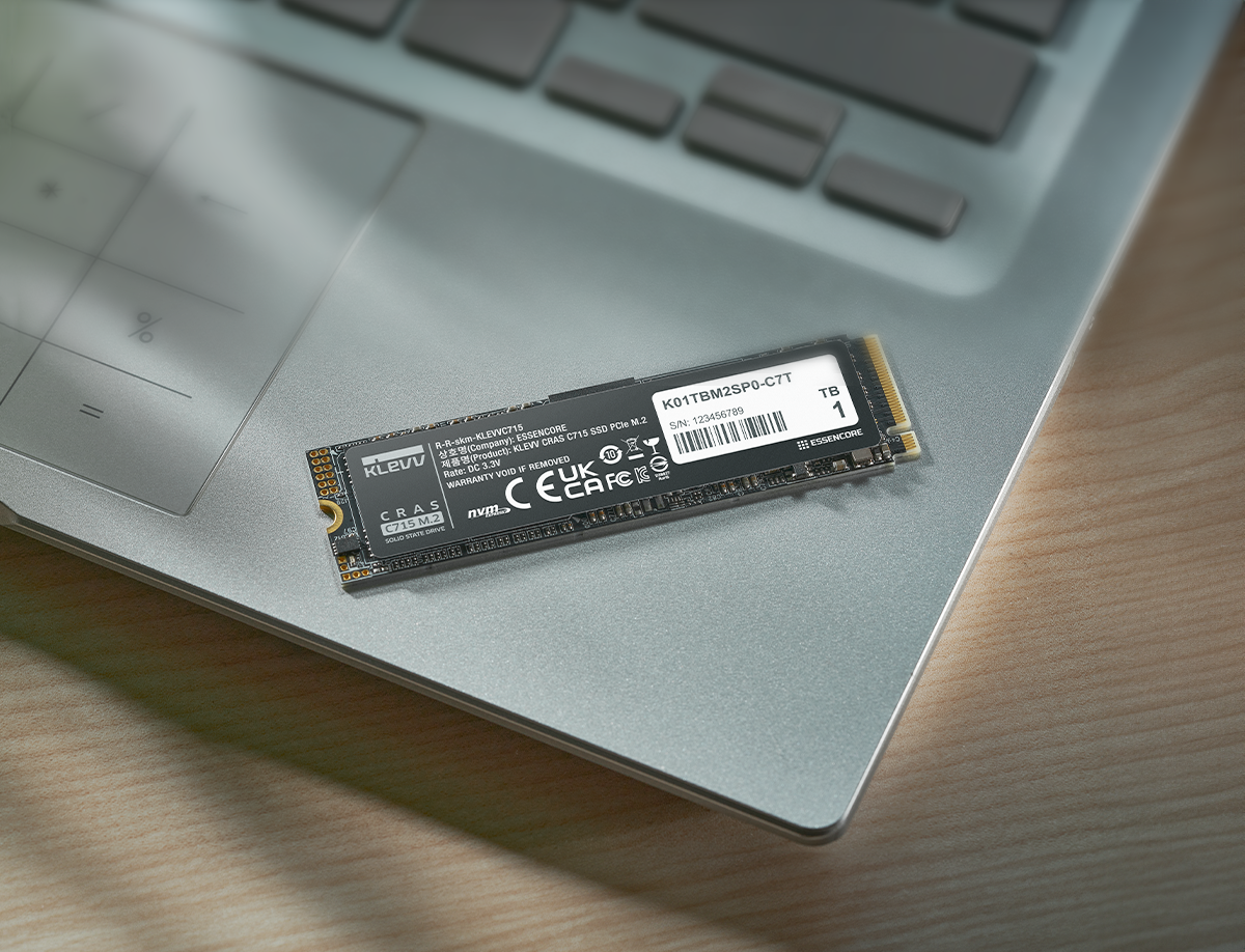 Disco SSD Klevv CRAS C715 | 1 TB