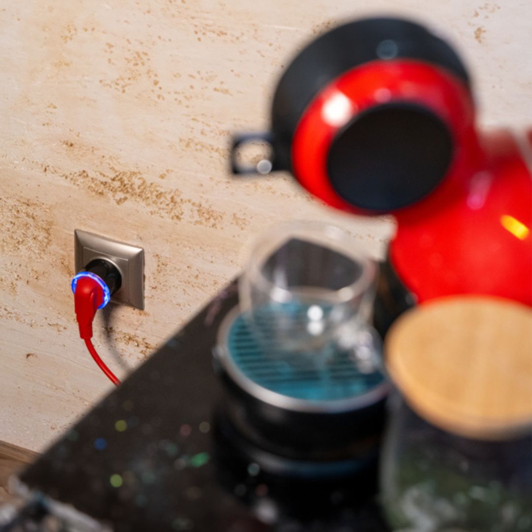 Shelly Tomada inteligente compatível com Matter Branco - Shelly Plug S Gen 3