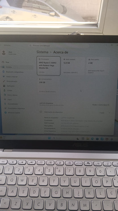 Portátil ASUS M515DA 15.6" (Ryzen 5 / 12GB RAM / 256GB SSD) – Recondicionado Grade A